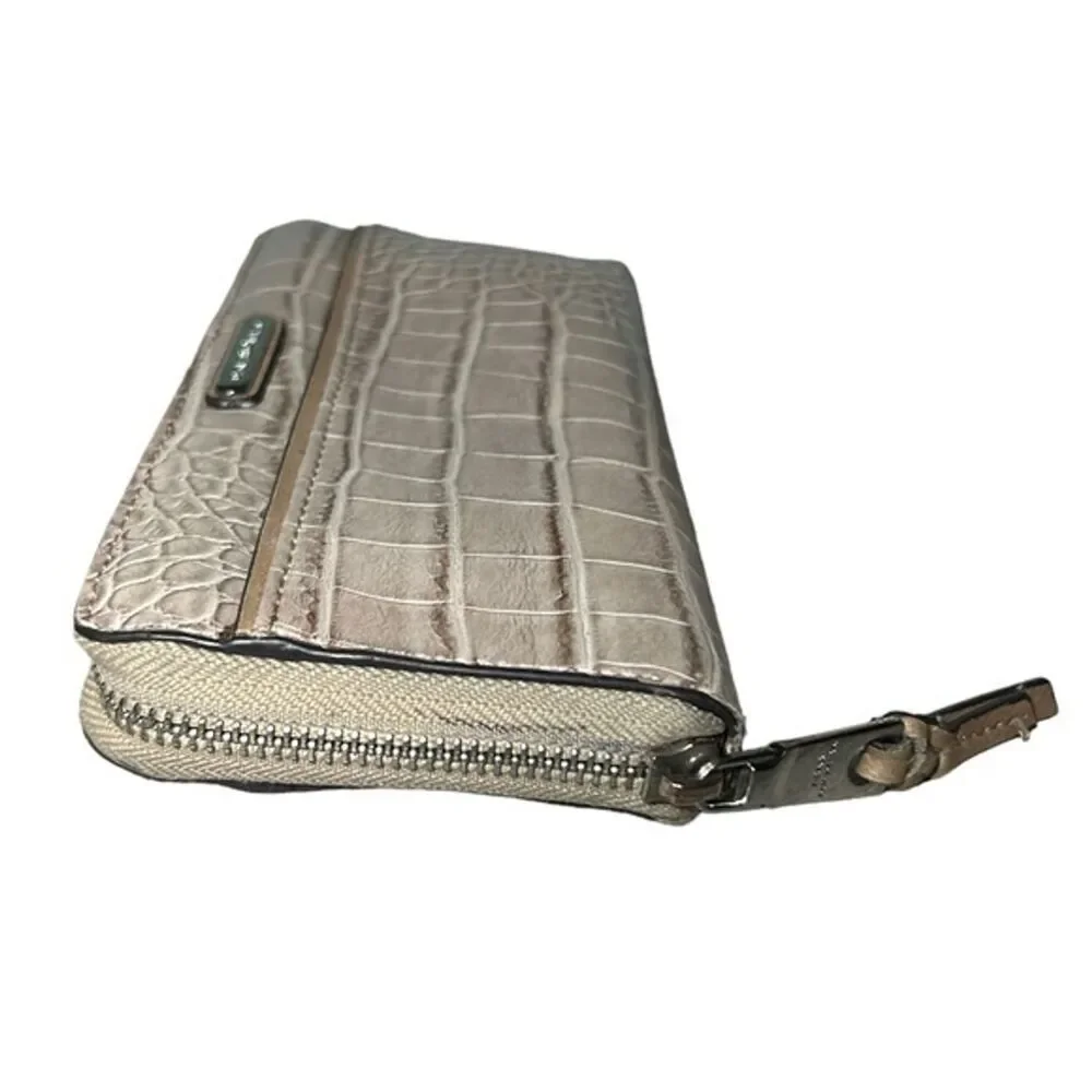 Dana Buchman Tan Croc Faux Leather Large Accordion Ziparound Continental Wallet